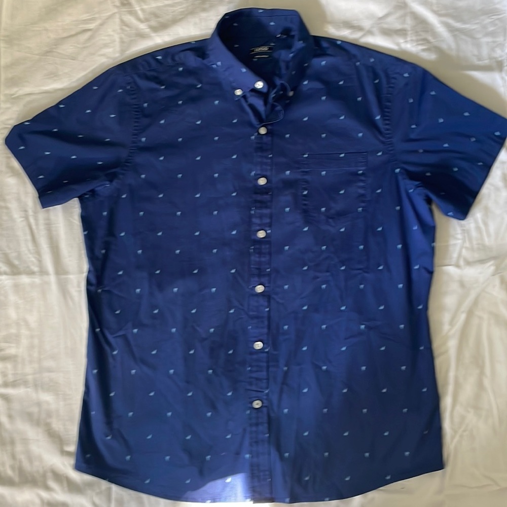 Mens IZOD short sleeve blue size XL shirt